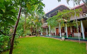River Face Inn